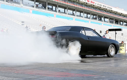 Name:  dodgechallengerssburnout500.jpg
Views: 37
Size:  30.6 KB